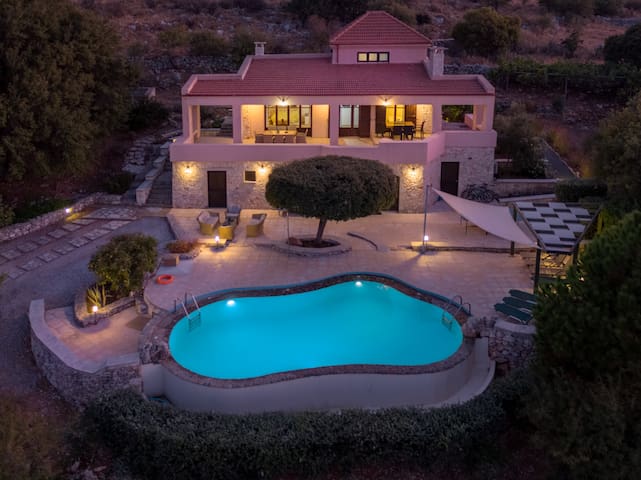 Villa Prinolithos: Amazing Sea View