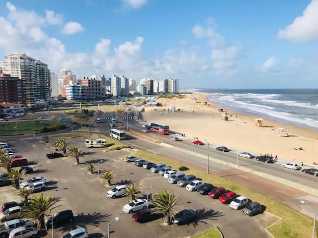 Apartamento frente los dedos de Punta del Este