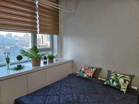 Cleanly refurbished and cozy place.Pyeongchon Station 3 minutes. Short Term Rentals. TV Channels. 200 .WIFI