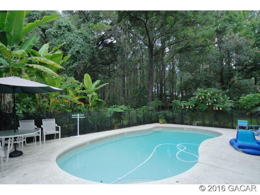 sparkling pool - railing on steps has been added