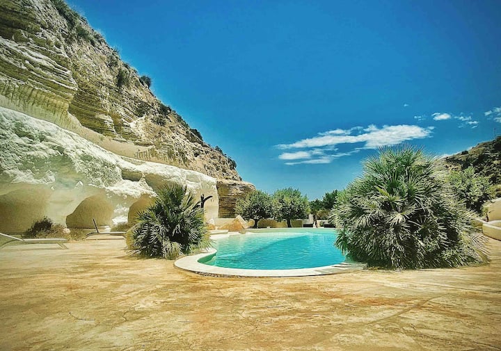 Cueva Aventura Francesca - Spagna