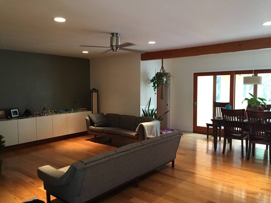 living / dining room