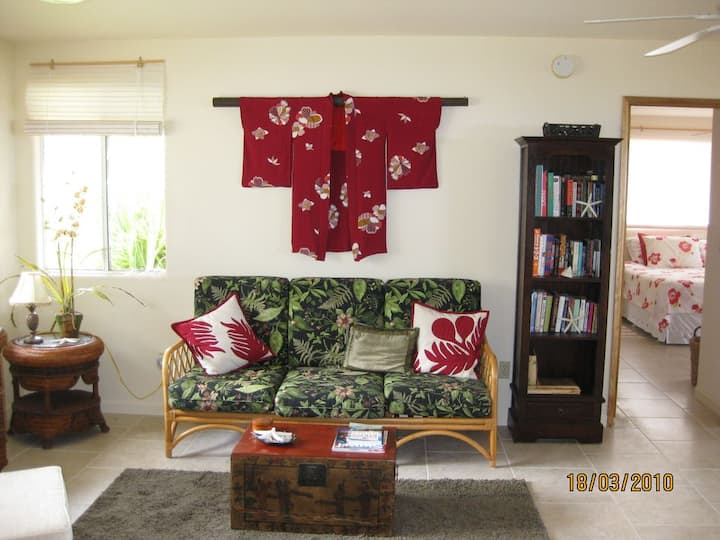 Peaceful Retreat - Punaluʻu Beach, HI