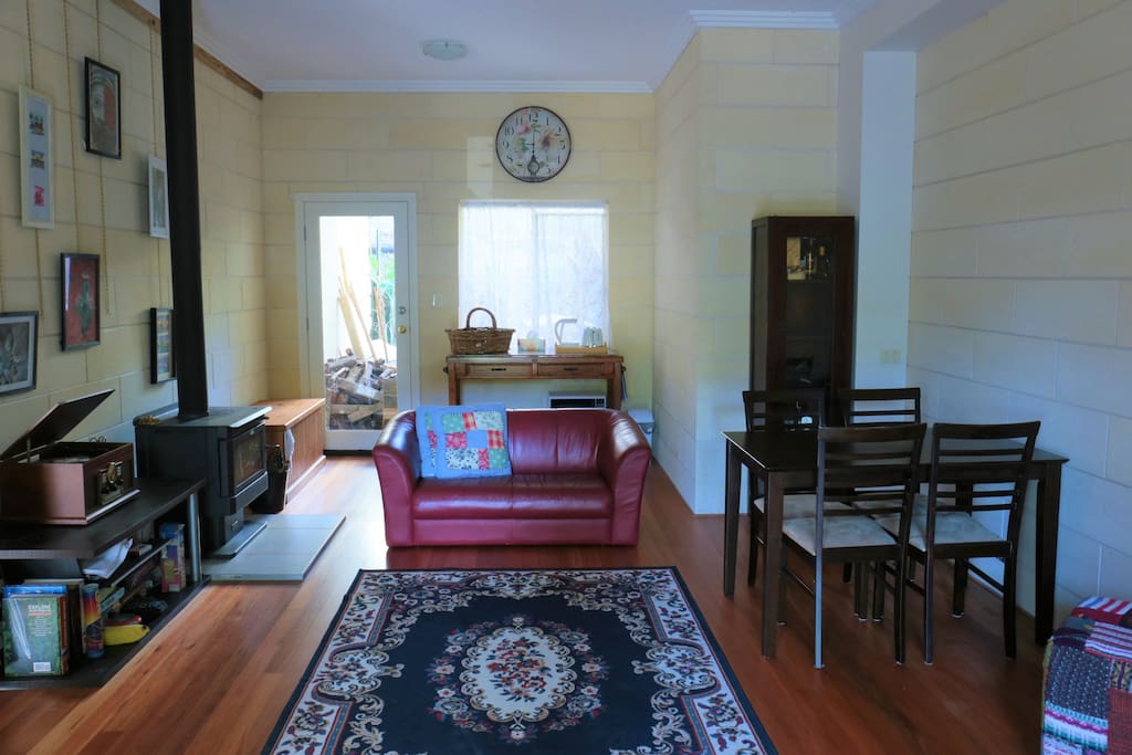 Suite Common Room