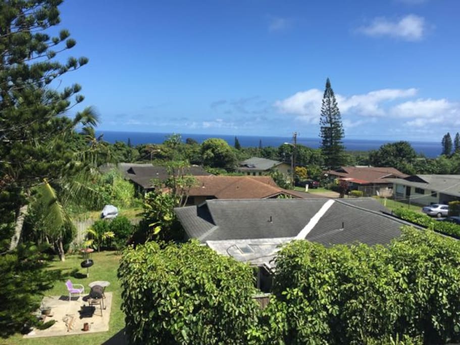 The Pacific Ocean from our rooftop lanai.