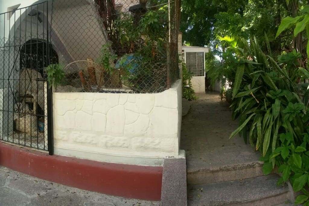 Entrada a la Casa