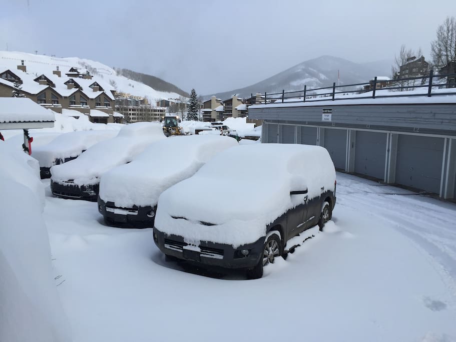 Parking lot, 1 outdoor spot and 1 spot in the garage.