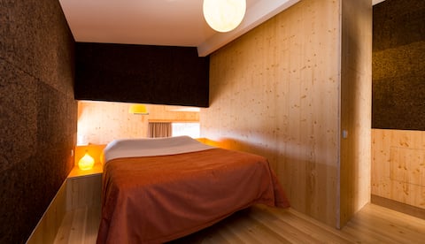 Vale do Ninho | Woodpecker House/Woodpecker Studio