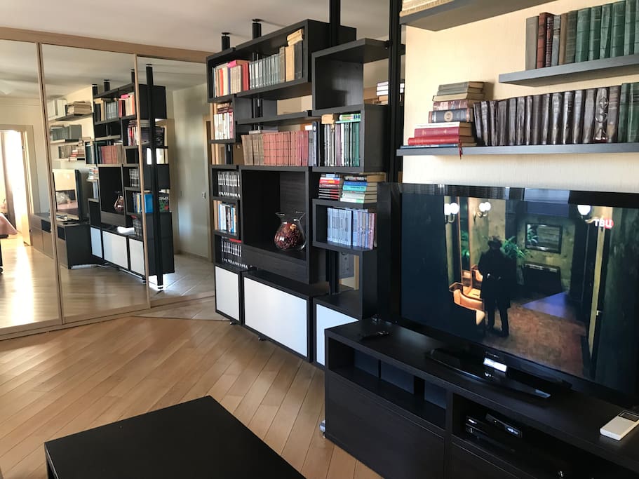 Living Room - Гостиная