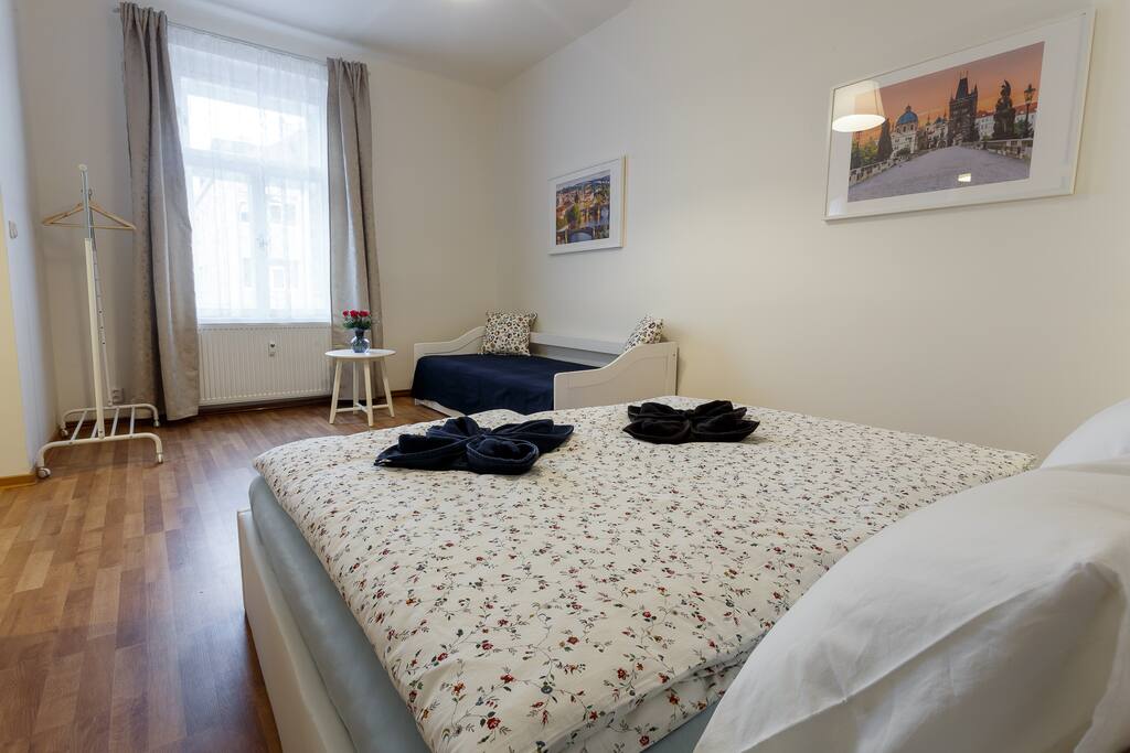 Double bed