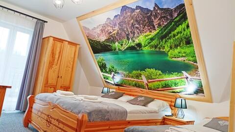 Triple Room with Balcony-Willa On the Mountain Trail
