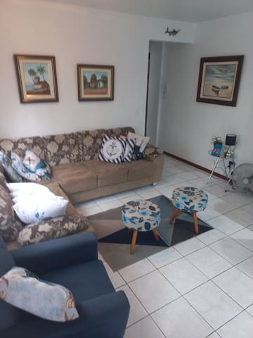 Entire home with 3 bedrooms in Matinhos - Melhor de Caiobá,3 quartos,quadra mar, 2 garagens
