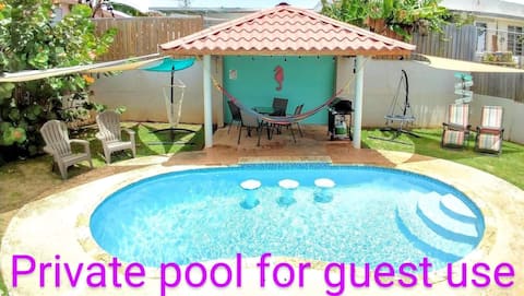 Casa de Crashboat - Private Pool, Swim up Bar