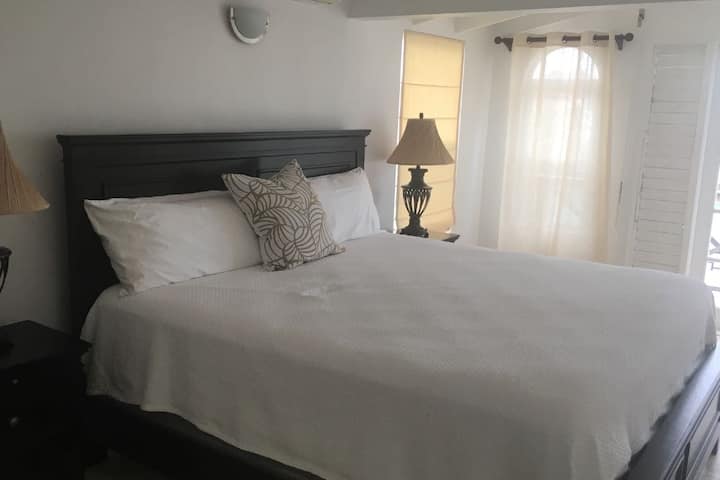 加大双人床主卧