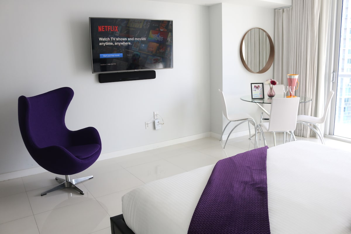 Icon Brickell Suite