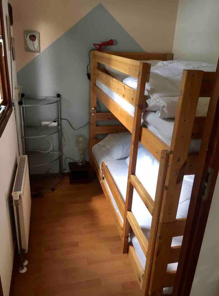 غرفة النوم 2