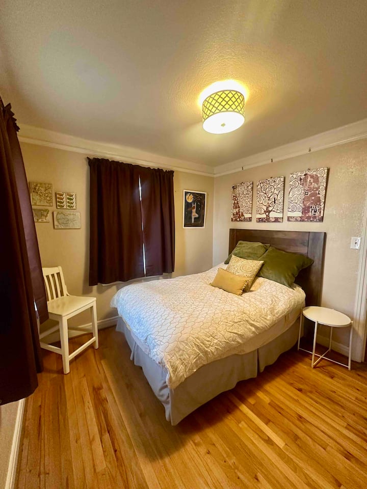 غرفة النوم 1