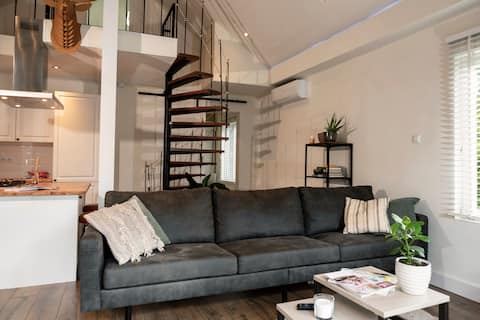 Top performing Airbnb: Detached holiday home in a wooded area in Beekbergen En Omgeving