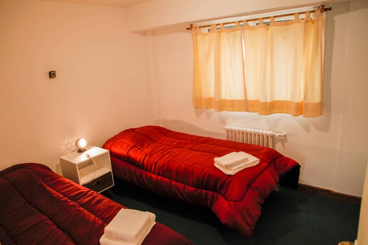 غرفة النوم 2