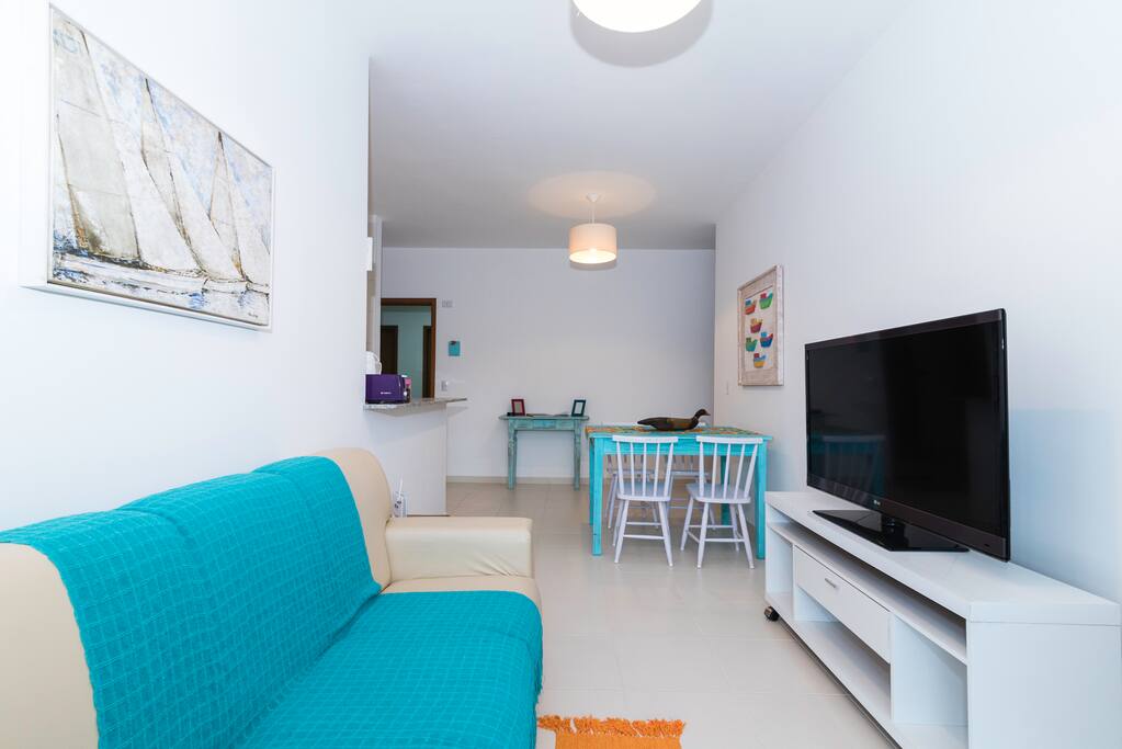 sala com tv de 47"