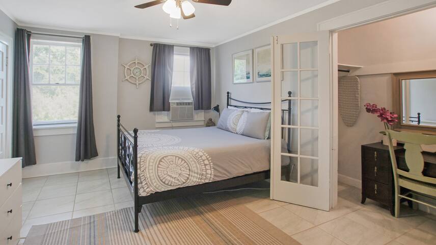 Historic San Rafel Renovated Studio - 360 #22