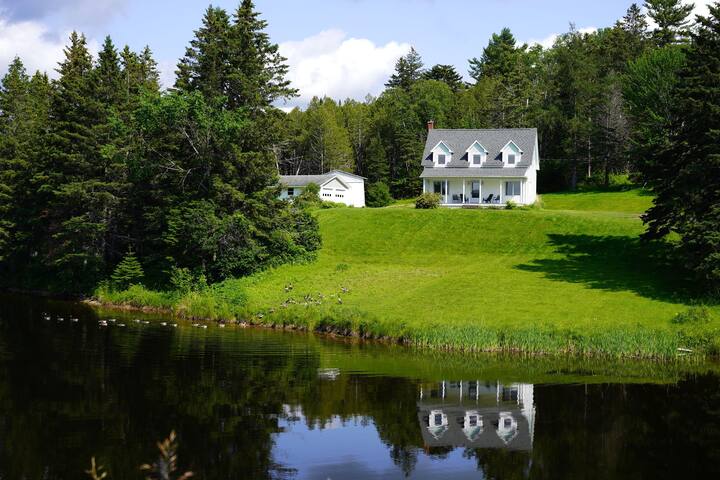 Clark Getaway gallery image 5