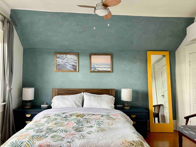 Shining Starlight house Seattle gallery image 5