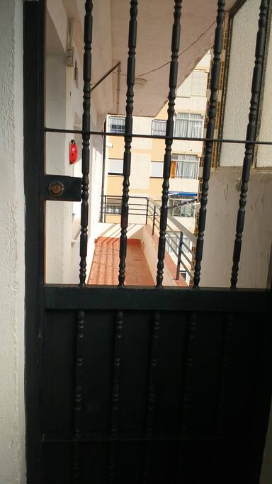 Entrada a la vivienda