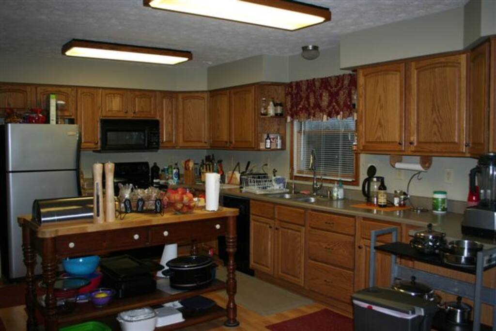Full Kitchen