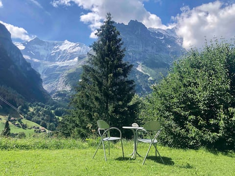 Cozy apartment with amazing mountain view