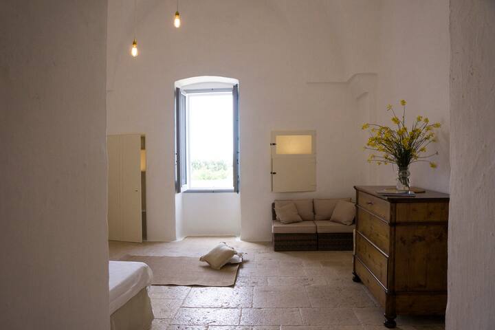MASSERIA CAPECE – SUITE FICO D’INDIA gallery image 3