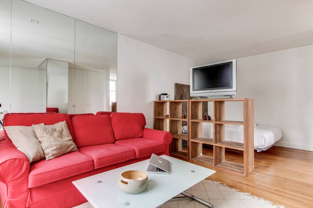 Spacious studio for 4 people