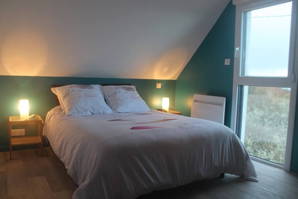 Chambre à l'étage vue sur mer