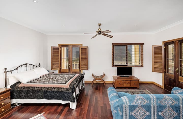 Large guest quarters (+ ensuite), semi -attached to home. Please see floor plan. 