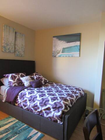 Elegant Mt. Vernon Studio