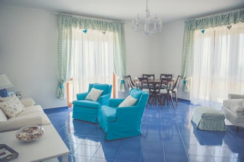 Airbnb con migliori performance: Il Giardino dei Lauri - Panoramic Villa a Gaeta