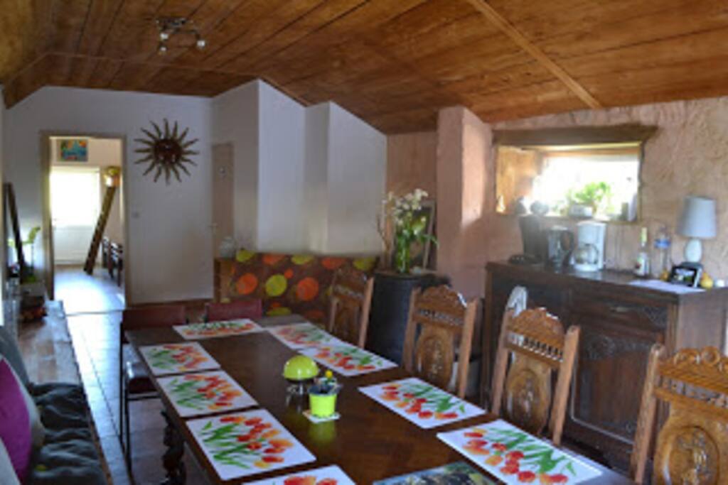 salle pour petit dejeuner