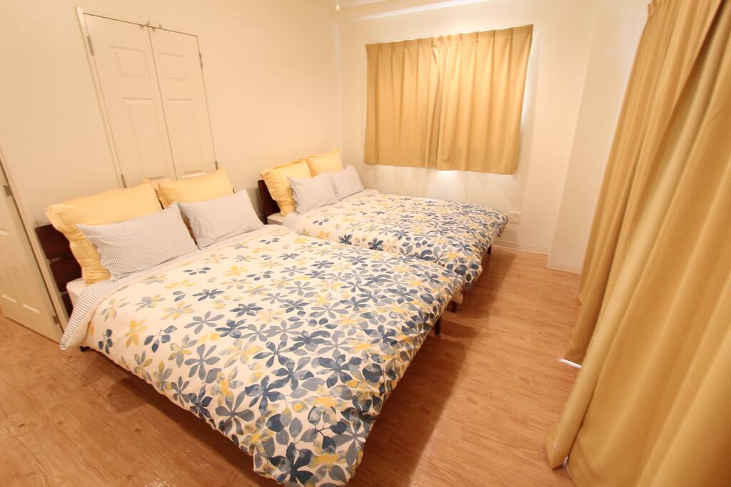 Bedroom
寝室も綺麗です。