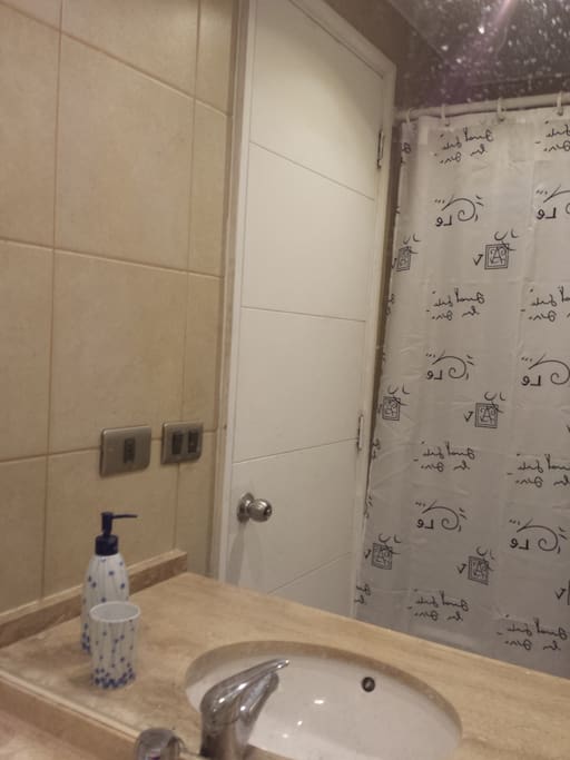 Baño completo.