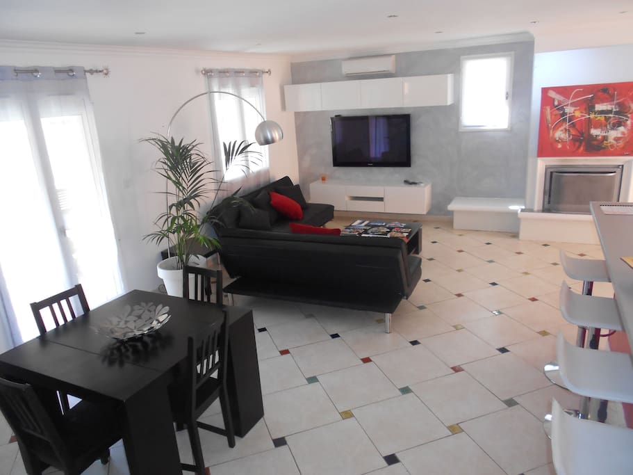 Salon LES PALMIERS