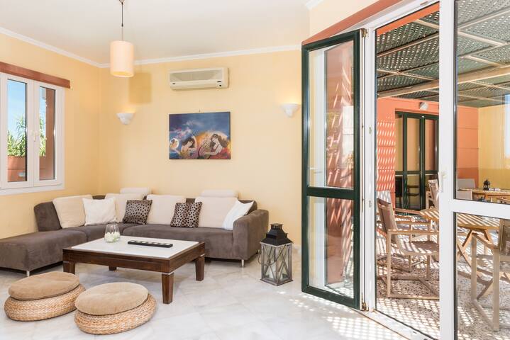 4 Villas,Sleeps 24, Beach, Pool gallery image 3