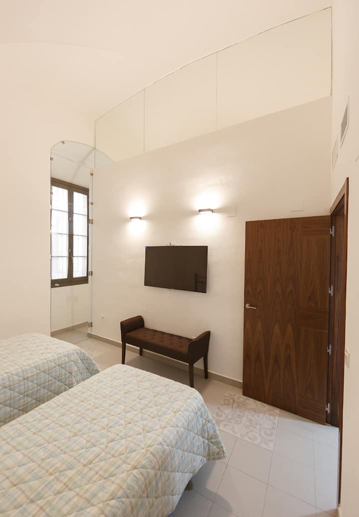 غرفة النوم 1