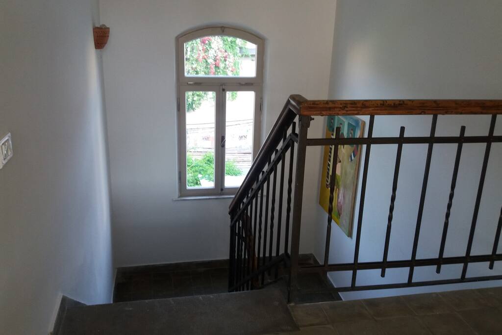 Stairs between 2 floors