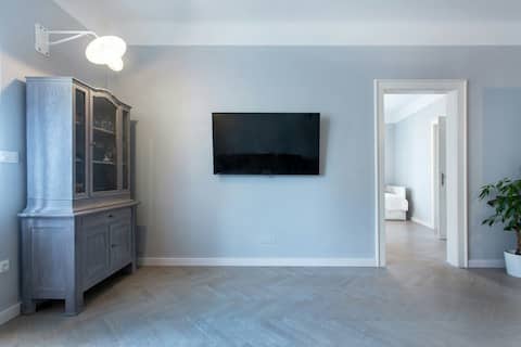 Successful Airbnb property: Dragon bridge-central district apartment in Ljubljana