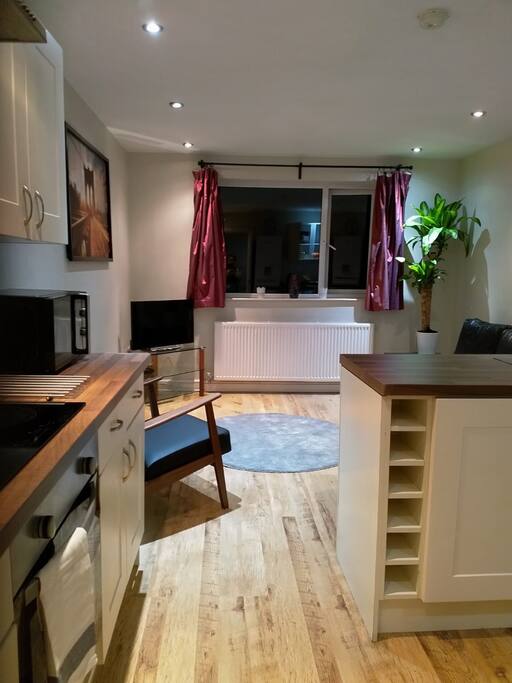 Kitchen/Lounge
