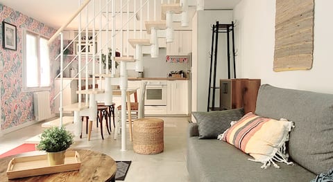 Top Airbnb: [O'Patio] M⓬ Direct Paris center, quiet 1-bdr unit à Saint Denis