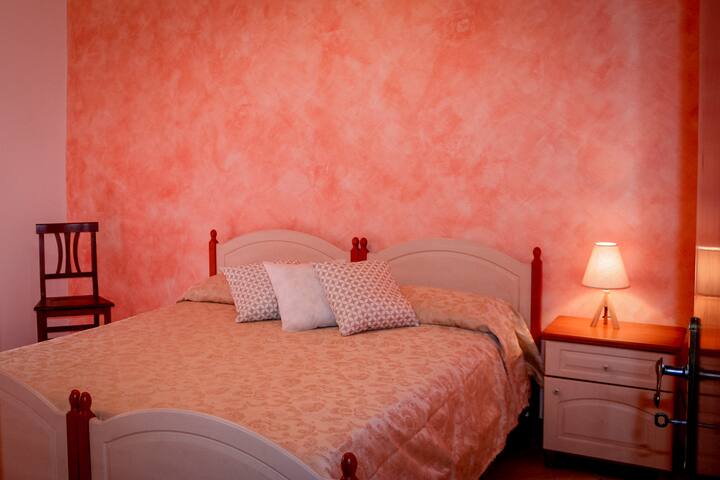 DOMUS HESPERIA - holiday home in Rome-Naples