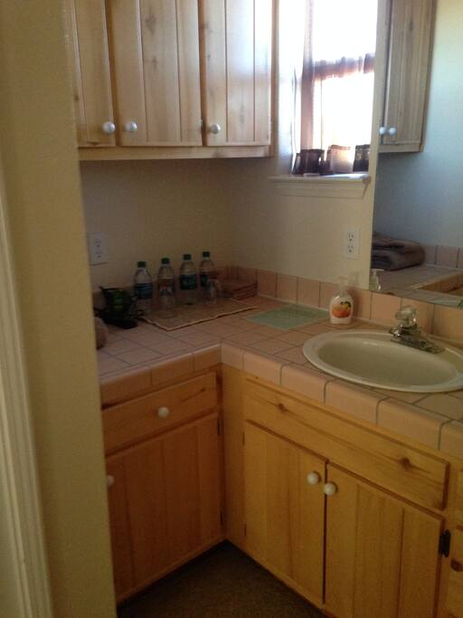 Sink area