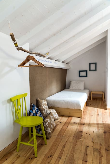 Individual Bed