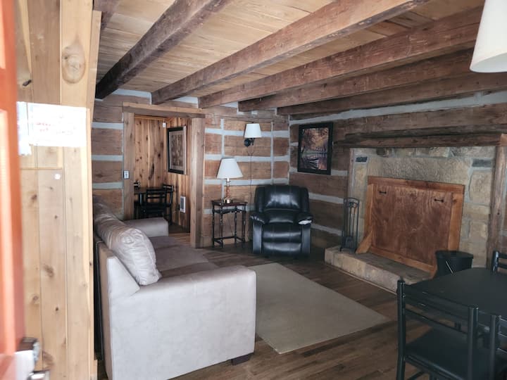 The Cheat Rustic Cabin Near The New River Gorge - Fayetteville, WV